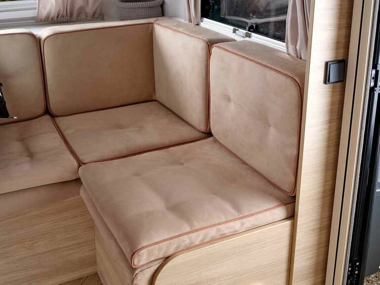 Caravelair Exclusive 540 banquette
