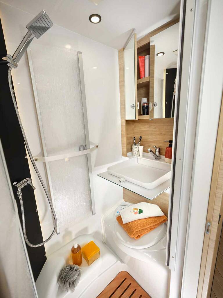 Caravelair Exclusive 540 salle de bain
